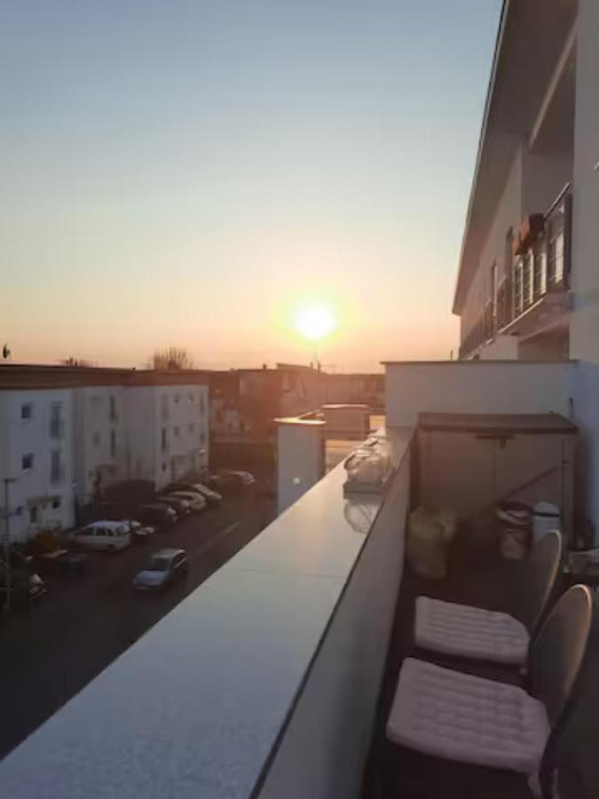 Traumwohnung Mit Grosser Dachterasse Mörfelden-Walldorf Εξωτερικό φωτογραφία